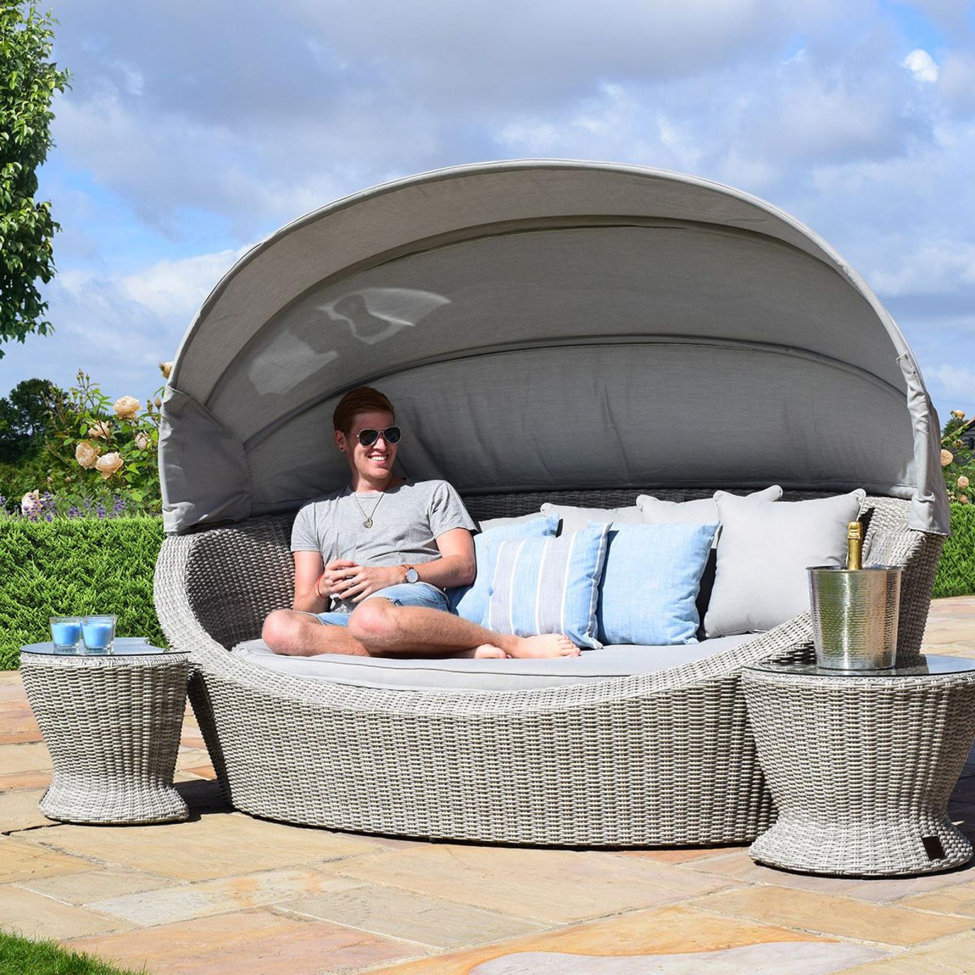 Product photograph of Maze Oxford Rattan Daybed from Choice Furniture Superstore.