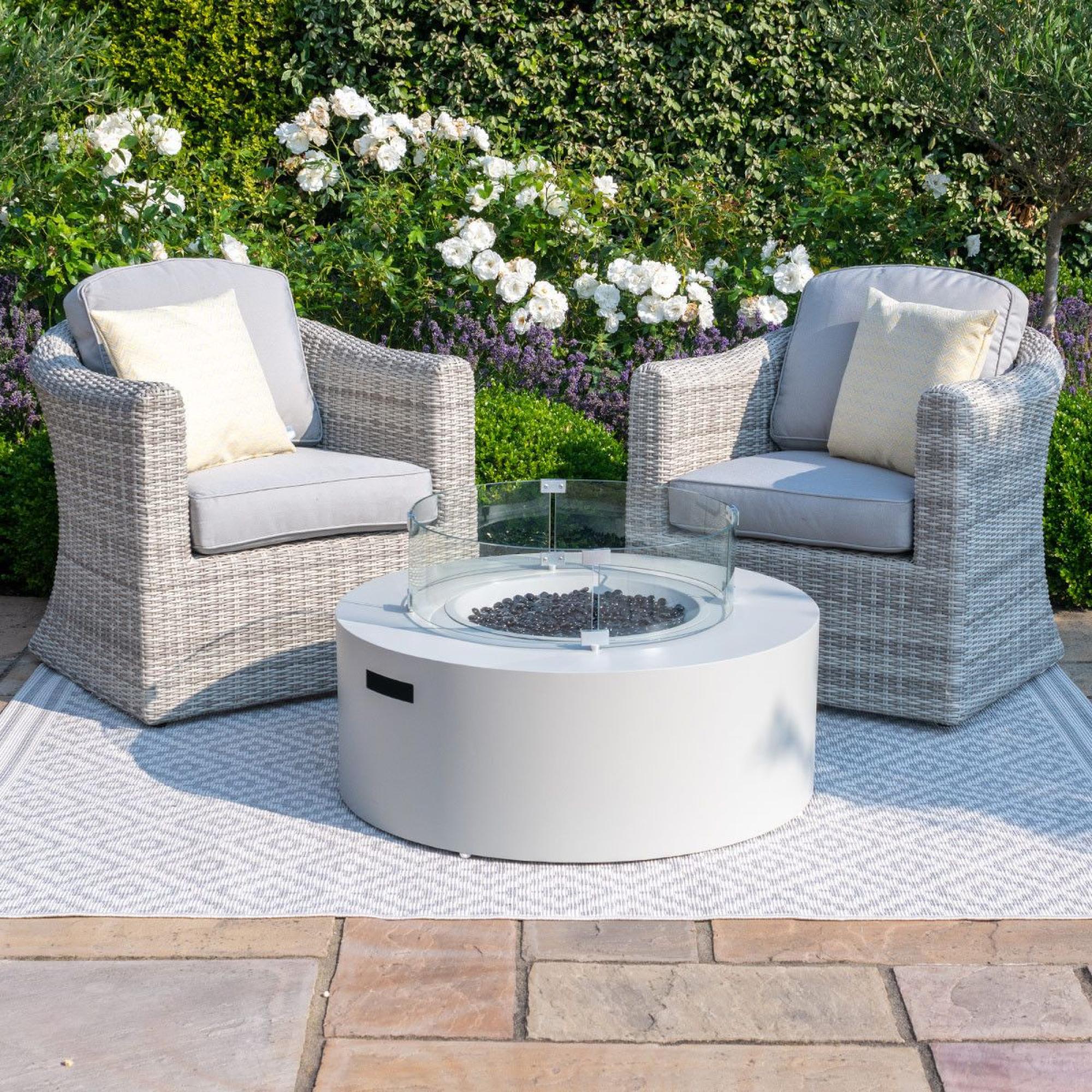 Product photograph of Maze Lounge White Pebble Round Gas Fire Pit from Choice Furniture Superstore.