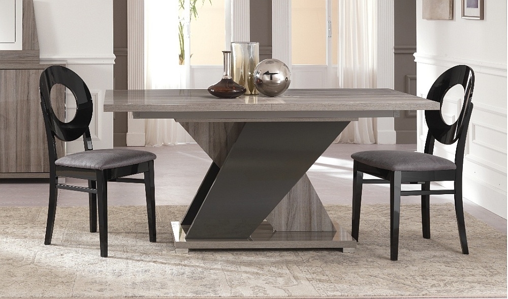 Product photograph of Bagni Italian Extending Dining Set With 4 Oval Back Dining Chair from Choice Furniture Superstore.