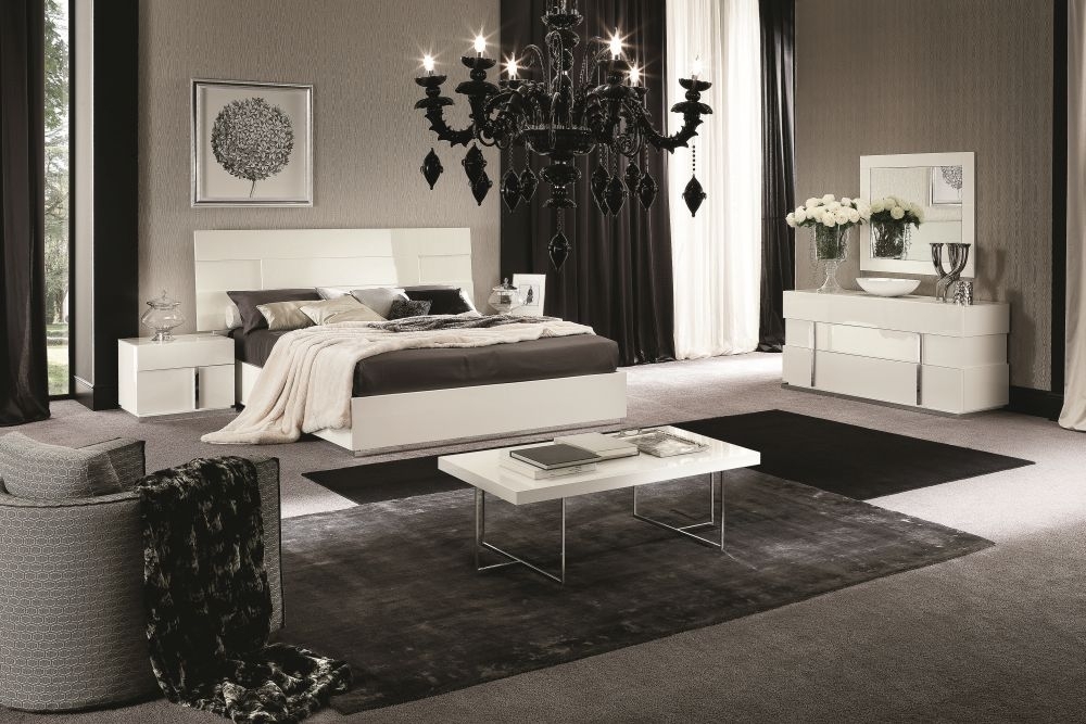 Product photograph of Canova White High Gloss Bed - Comes In King And Queen Size Options from Choice Furniture Superstore.