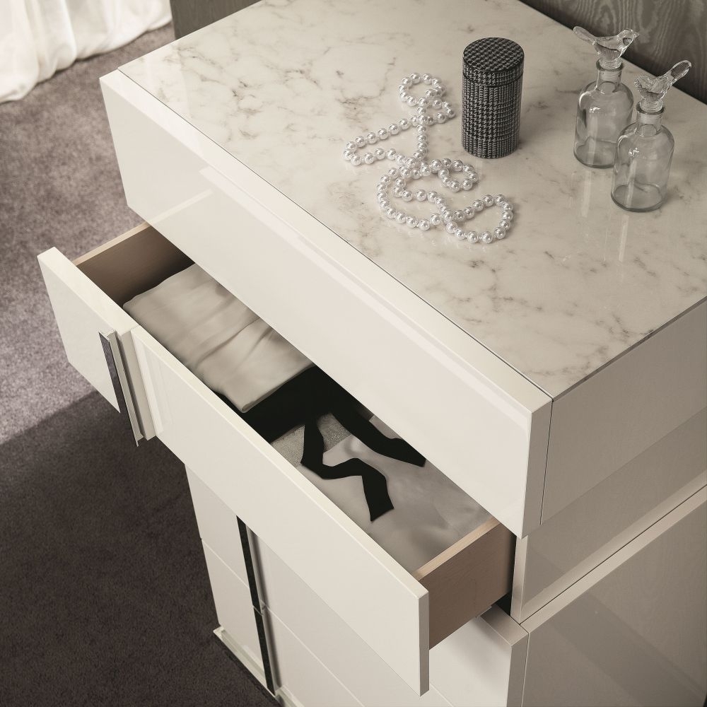 Product photograph of Alf Italia Canova White High Gloss 5 Drawer Chest from Choice Furniture Superstore.