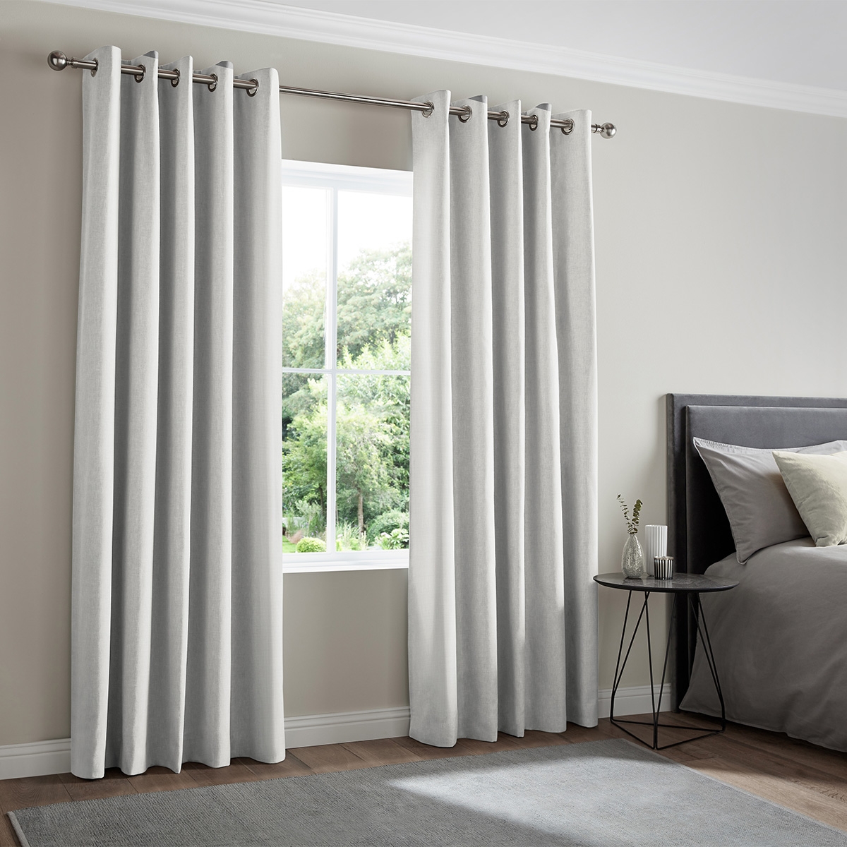 Product photograph of Jenson Ivory Curtain from Choice Furniture Superstore.