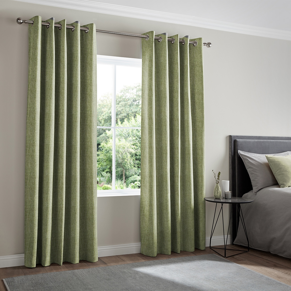 Product photograph of Foden Apple Curtain from Choice Furniture Superstore.