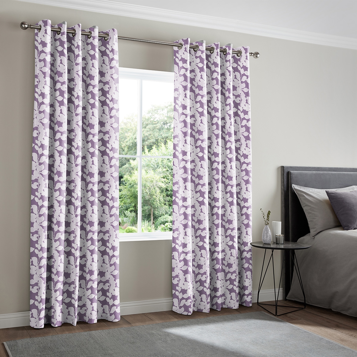 Product photograph of Jonas Berry Curtain from Choice Furniture Superstore.