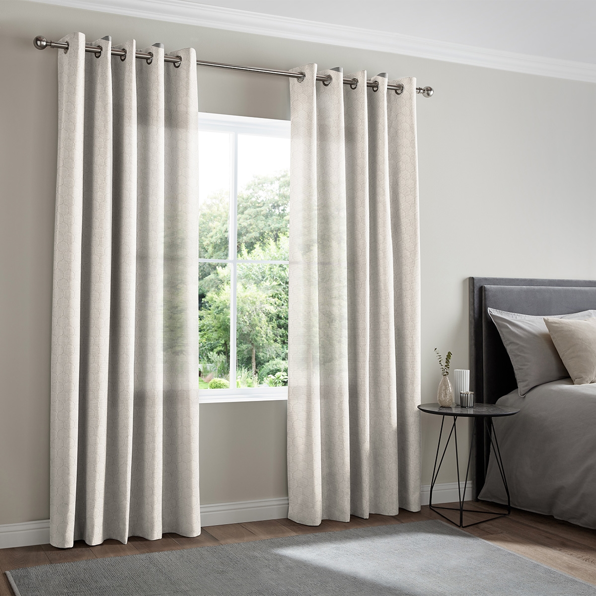 Product photograph of Denver Ivory Curtain from Choice Furniture Superstore.