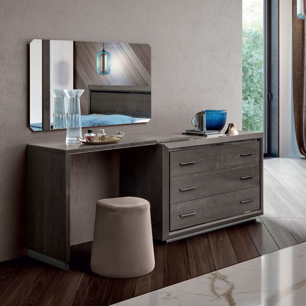 Product photograph of Camel Elite Night Silver Birch Italian 3 Drawer Dressing Table from Choice Furniture Superstore.