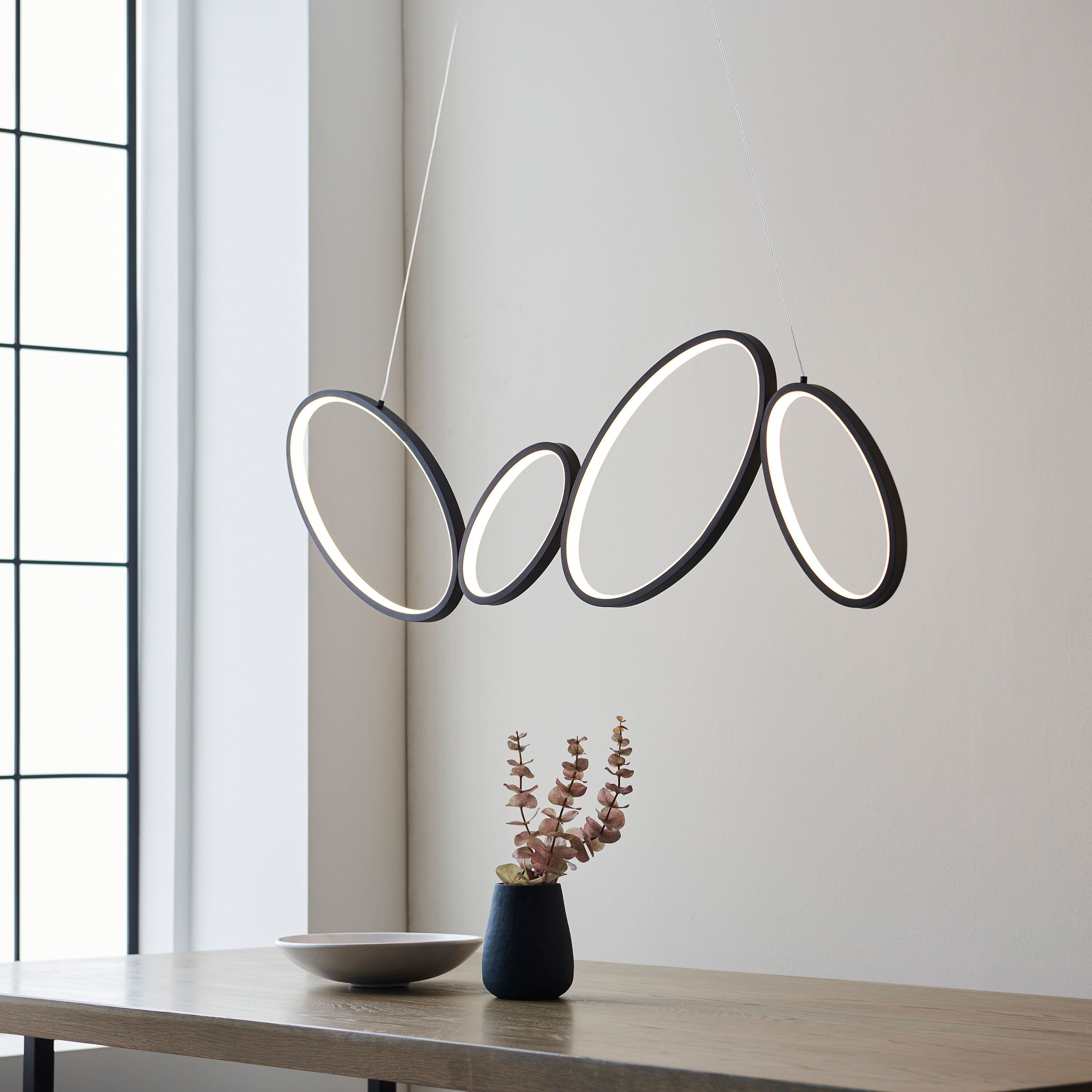 Product photograph of Clearance - Ovals 4 Pendant Black Light - Fs701 from Choice Furniture Superstore.