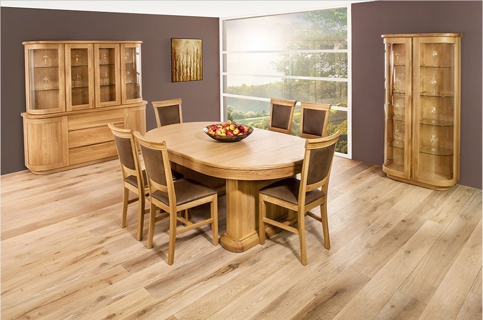 Product photograph of Clemence Richard Sorento Oak Oval Dining Table from Choice Furniture Superstore.