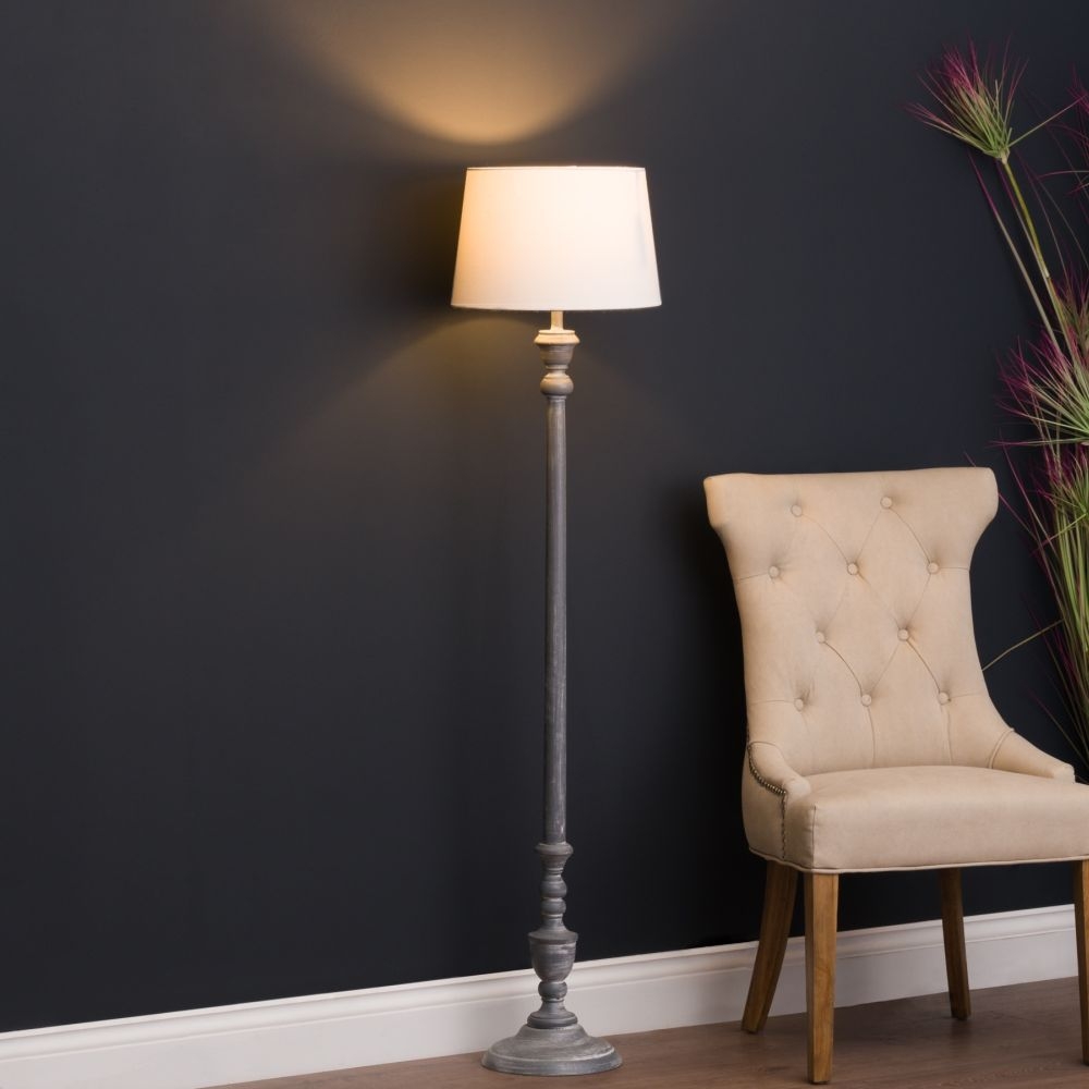 Product photograph of Isihlite Floor Lamp from Choice Furniture Superstore.