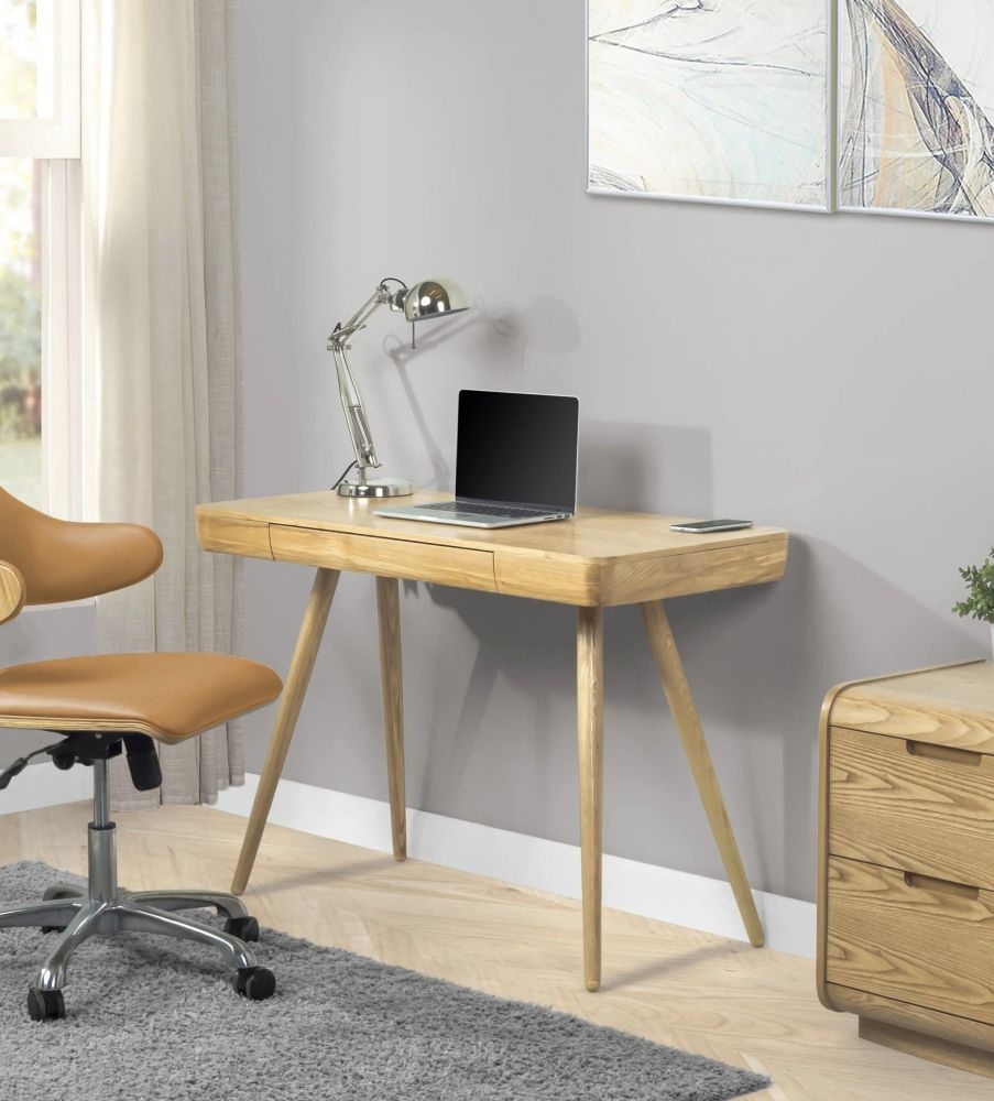 Product photograph of Jual San Francisco Oak Executive Desk - Pc713 from Choice Furniture Superstore.