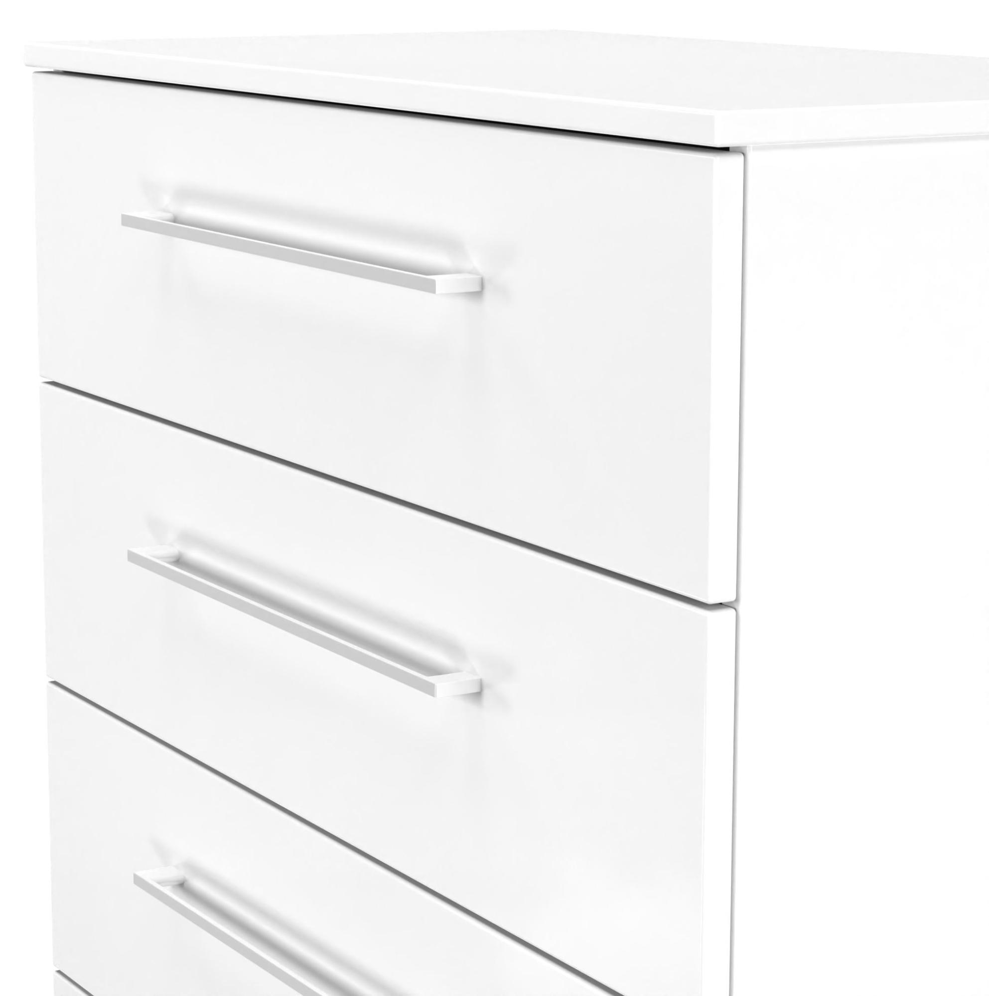 Product photograph of Worcester White 5 Drawer Chest from Choice Furniture Superstore.