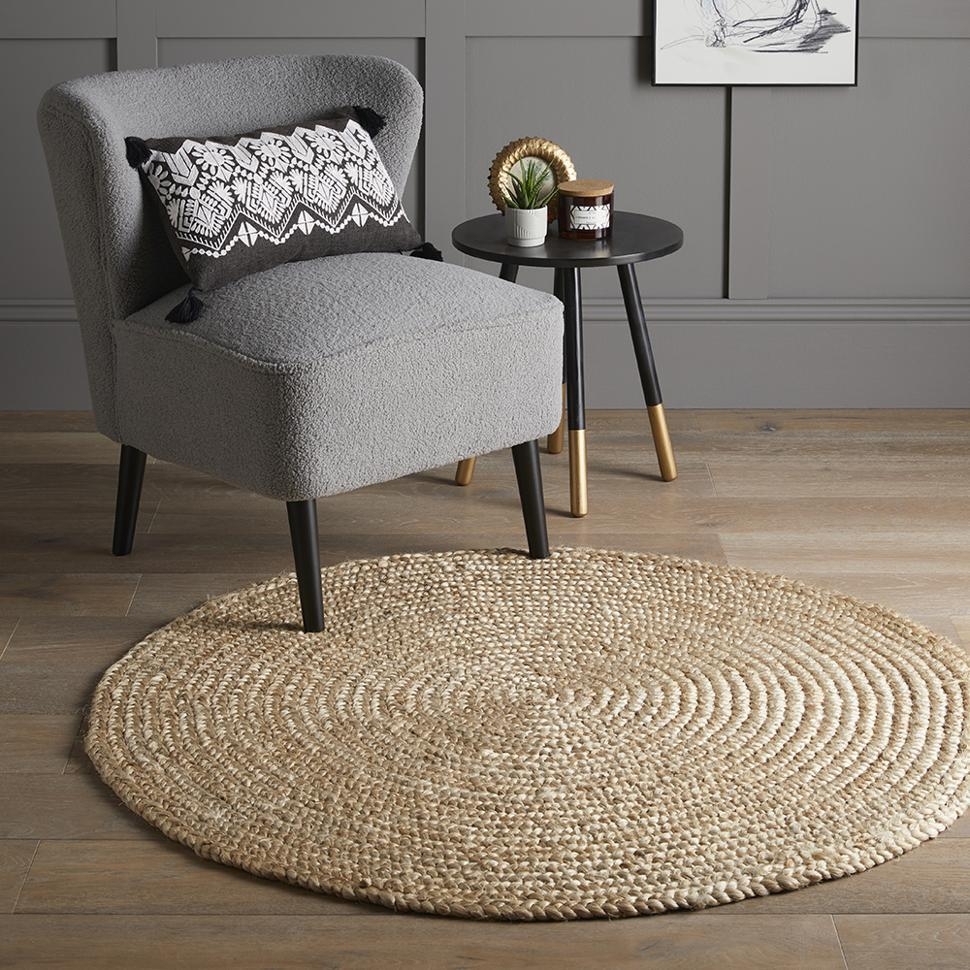 Product photograph of Heaton Natural Jute Round Rug - Set Of 3 from Choice Furniture Superstore.