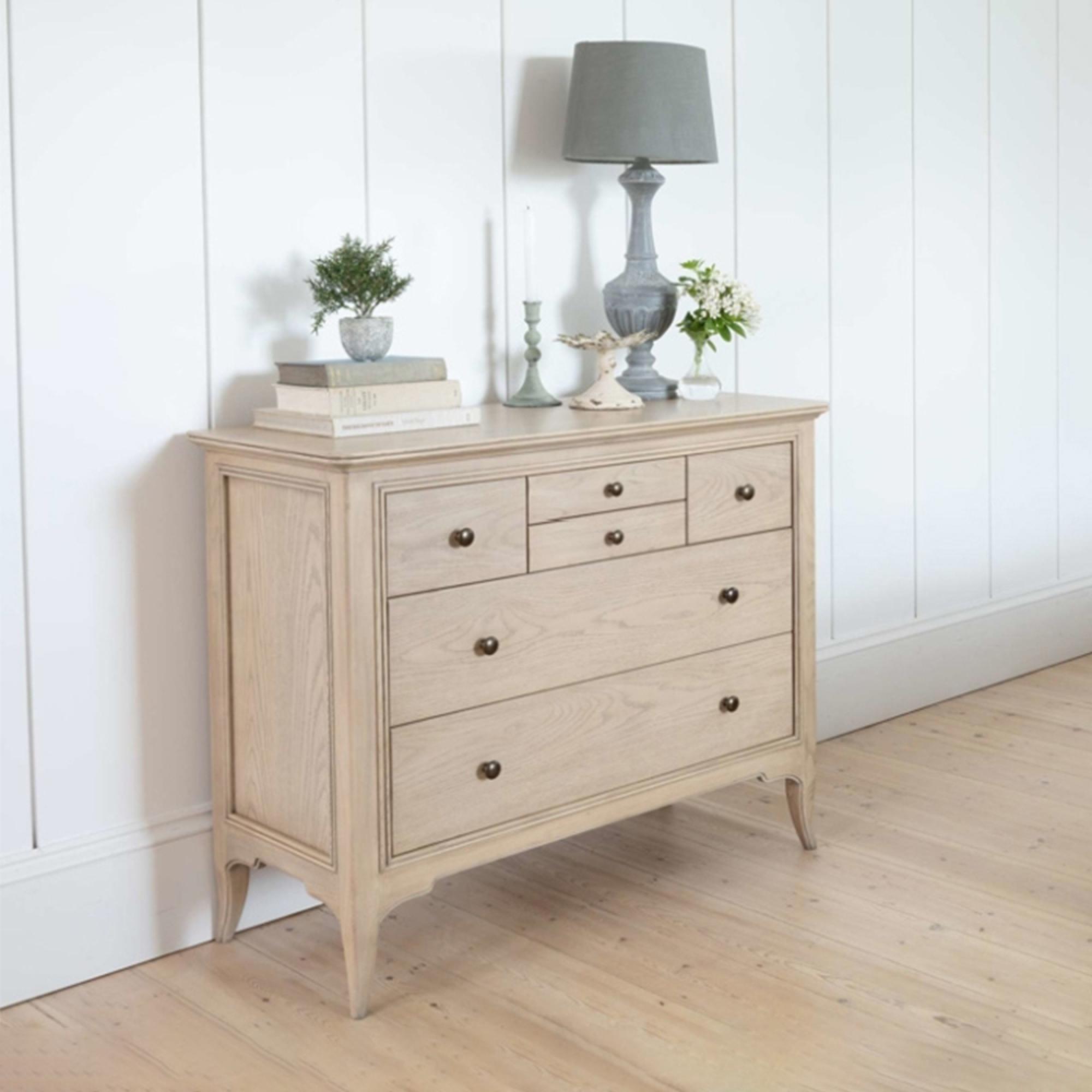 Product photograph of Willis And Gambier Toulon Oak 6 Drawer Chest from Choice Furniture Superstore.
