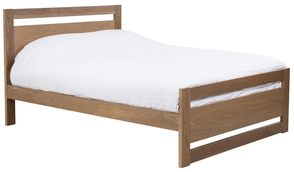 Product photograph of Philip Oak Bed - Comes In King And Queen Size from Choice Furniture Superstore.