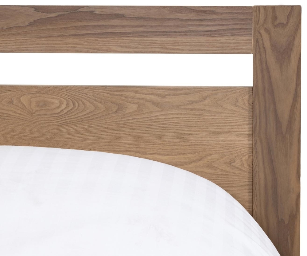 Product photograph of Philip Oak Bed - Comes In King And Queen Size from Choice Furniture Superstore.