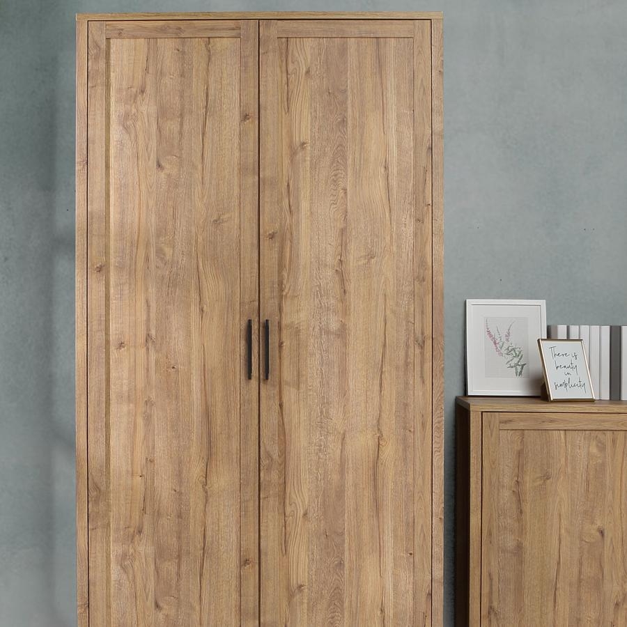 Product photograph of Malte Oak Effect 2 Door Wardrobe from Choice Furniture Superstore.