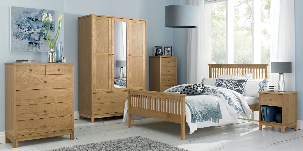 Product photograph of Bentley Designs Atlanta Oak 3 Drawer Bedside Cabinet from Choice Furniture Superstore.