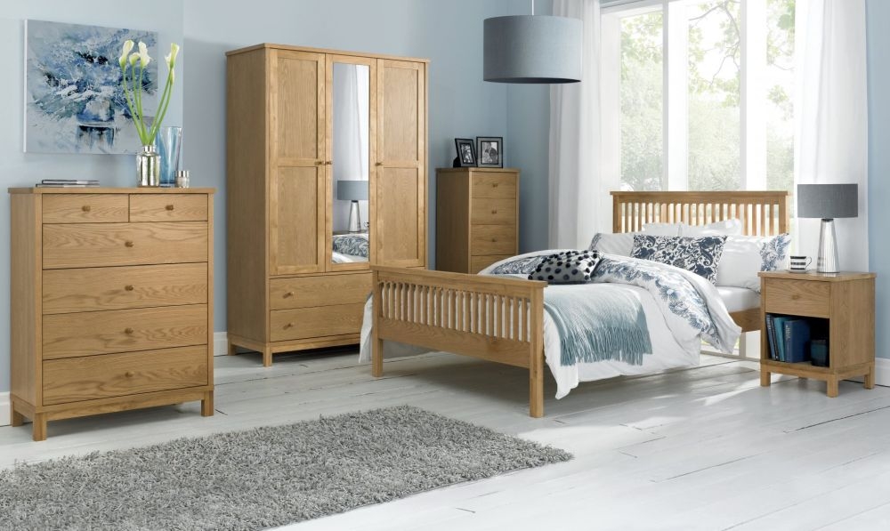 Product photograph of Bentley Designs Atlanta Oak 4 2 Drawer Chest from Choice Furniture Superstore.