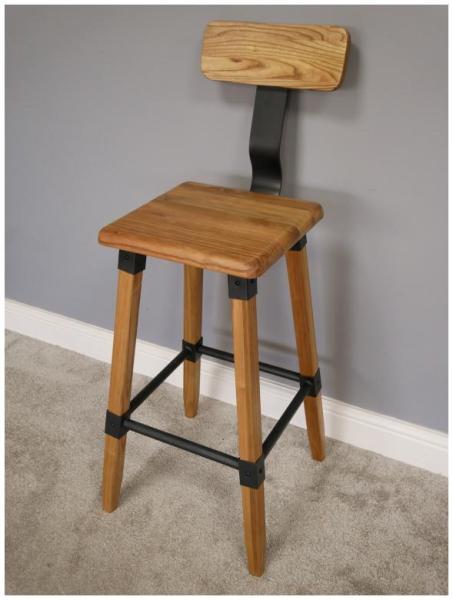 Product photograph of Dutch Elm Wood Bar Stool from Choice Furniture Superstore.