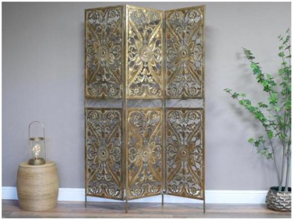 Product photograph of Dutch Metal Screen from Choice Furniture Superstore.