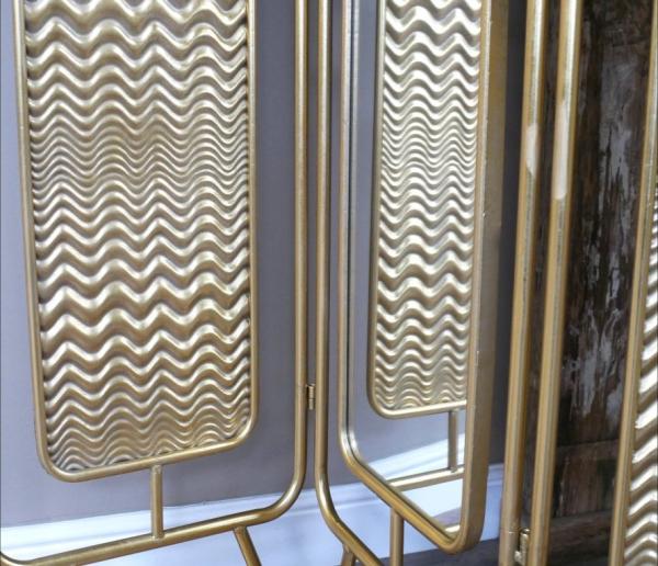 Product photograph of Mirrored Screen from Choice Furniture Superstore.