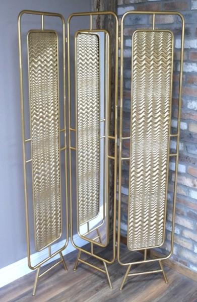 Product photograph of Mirrored Screen from Choice Furniture Superstore.