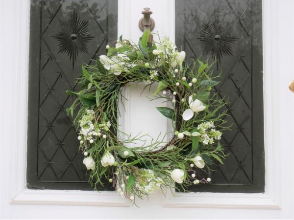 Product photograph of Wreath Set Of 2 from Choice Furniture Superstore.