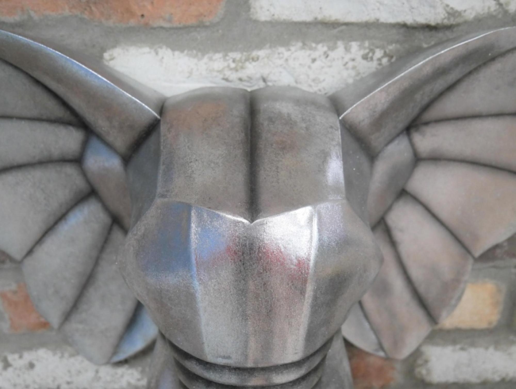 Product photograph of Elephant Head from Choice Furniture Superstore.