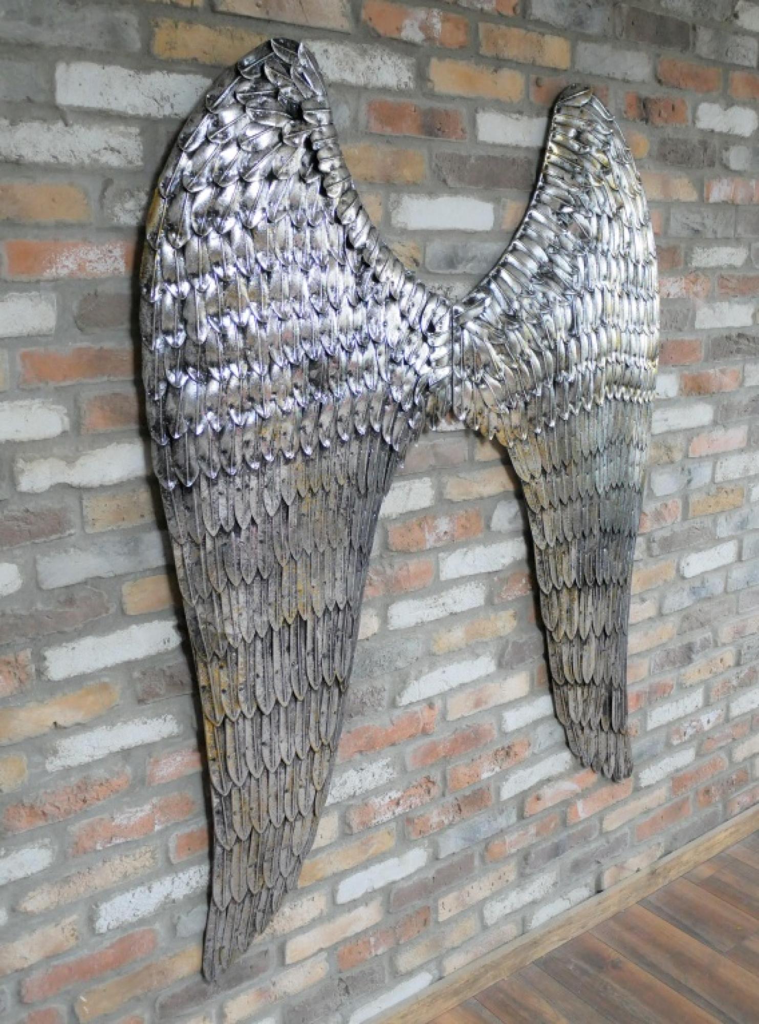 Product photograph of Giant Angel Wings from Choice Furniture Superstore.