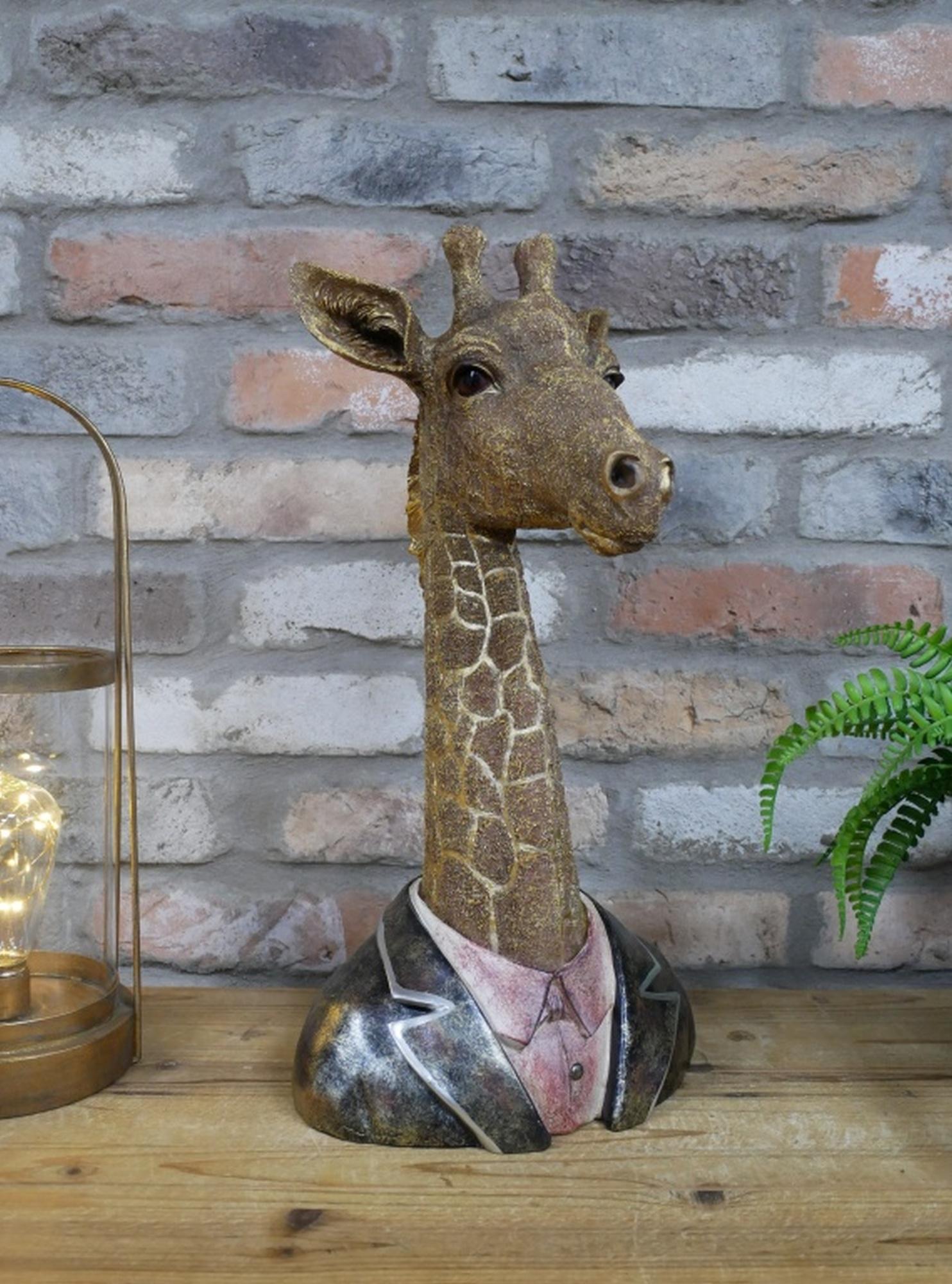 Product photograph of Giraffe Bust Set Of 2 from Choice Furniture Superstore.