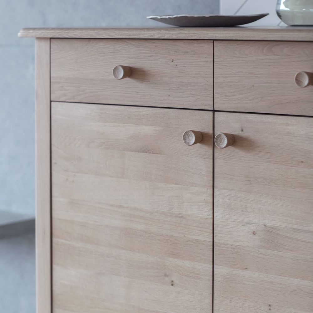Product photograph of Wycombe Oak Medium Sideboard from Choice Furniture Superstore.