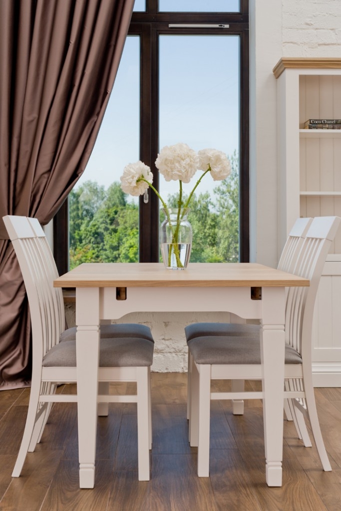 Product photograph of Tch Coelo 1 Leaf Small Extending Dining Table Col101 - Oak And Painted from Choice Furniture Superstore.