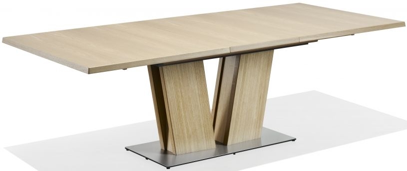 Product photograph of Skovby Sm37 6 Seater Extending Dining Table from Choice Furniture Superstore.