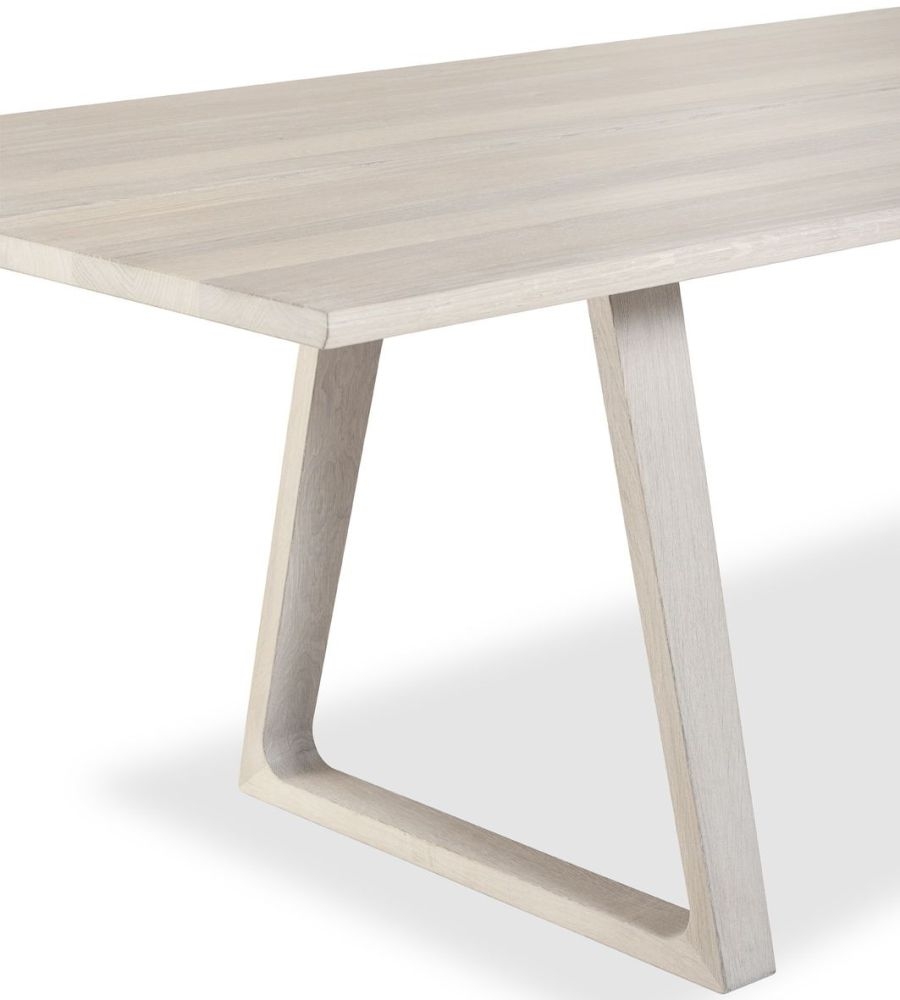 Product photograph of Skovby Sm106 10 To 14 Seater Extending Dining Table from Choice Furniture Superstore.