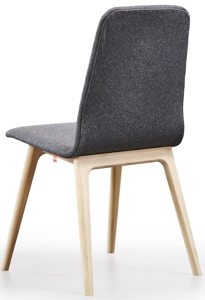 Product photograph of Skovby Sm92 Dining Chair from Choice Furniture Superstore.